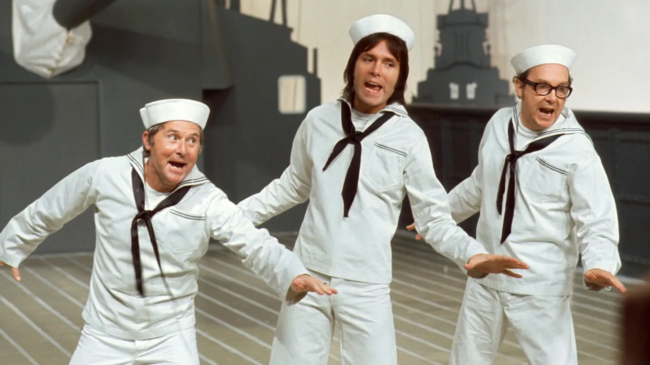 Morecambe & Wise (1961)