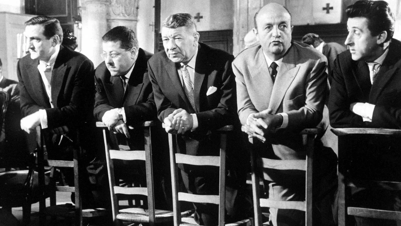 Crooks in Clover (1963)