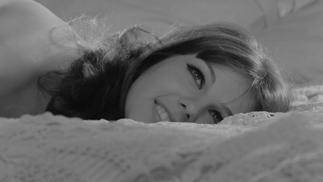I Knew Her Well (1965)