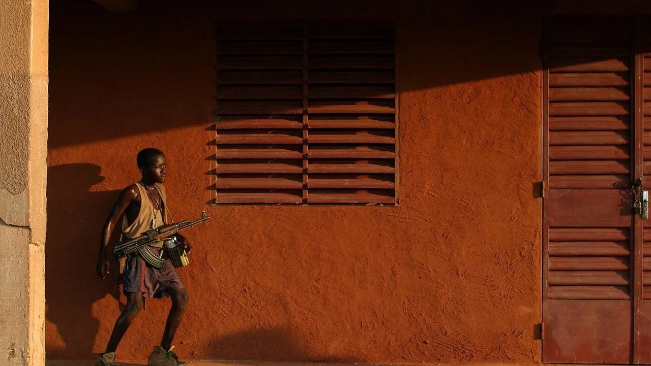 All the Invisible Children (2006)