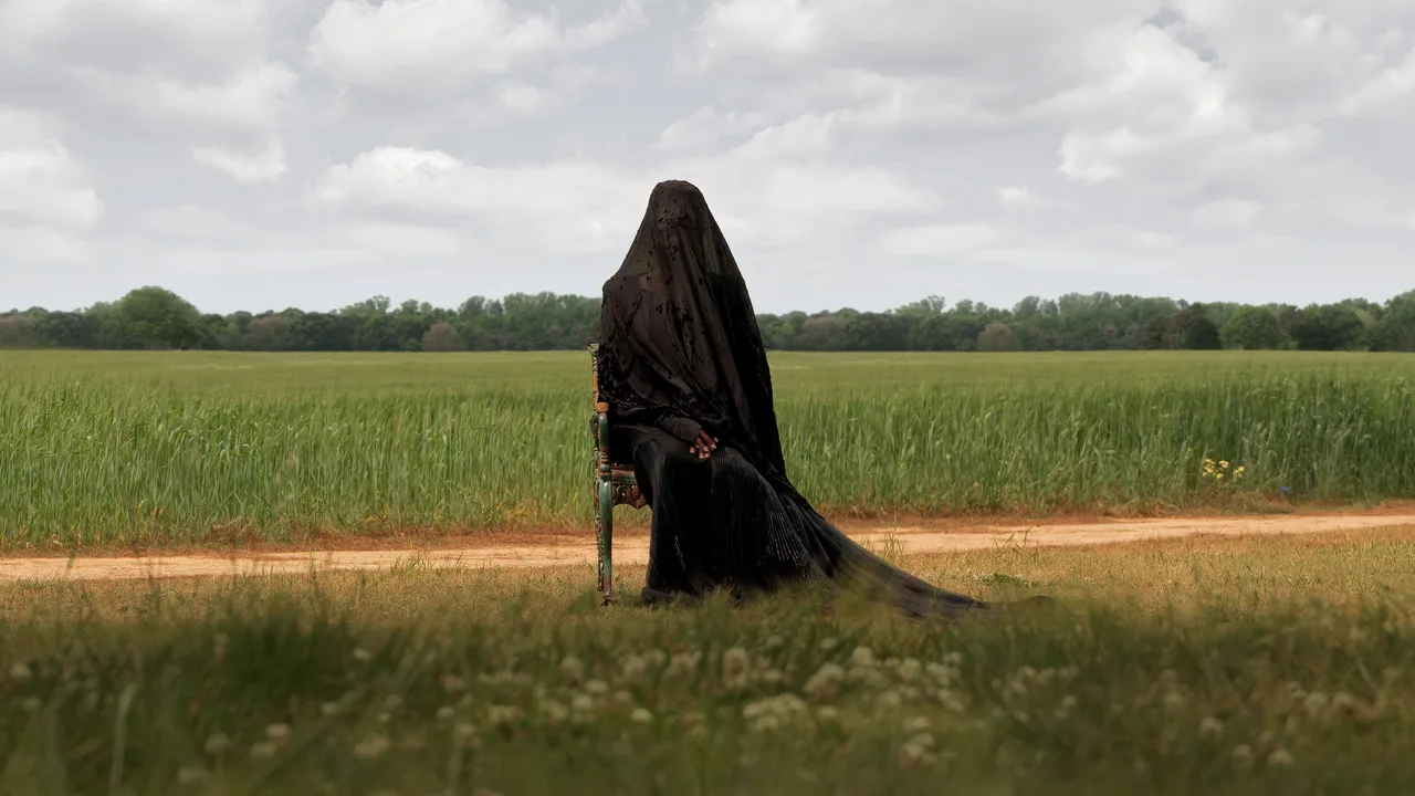 The Woman in the Yard (2025)