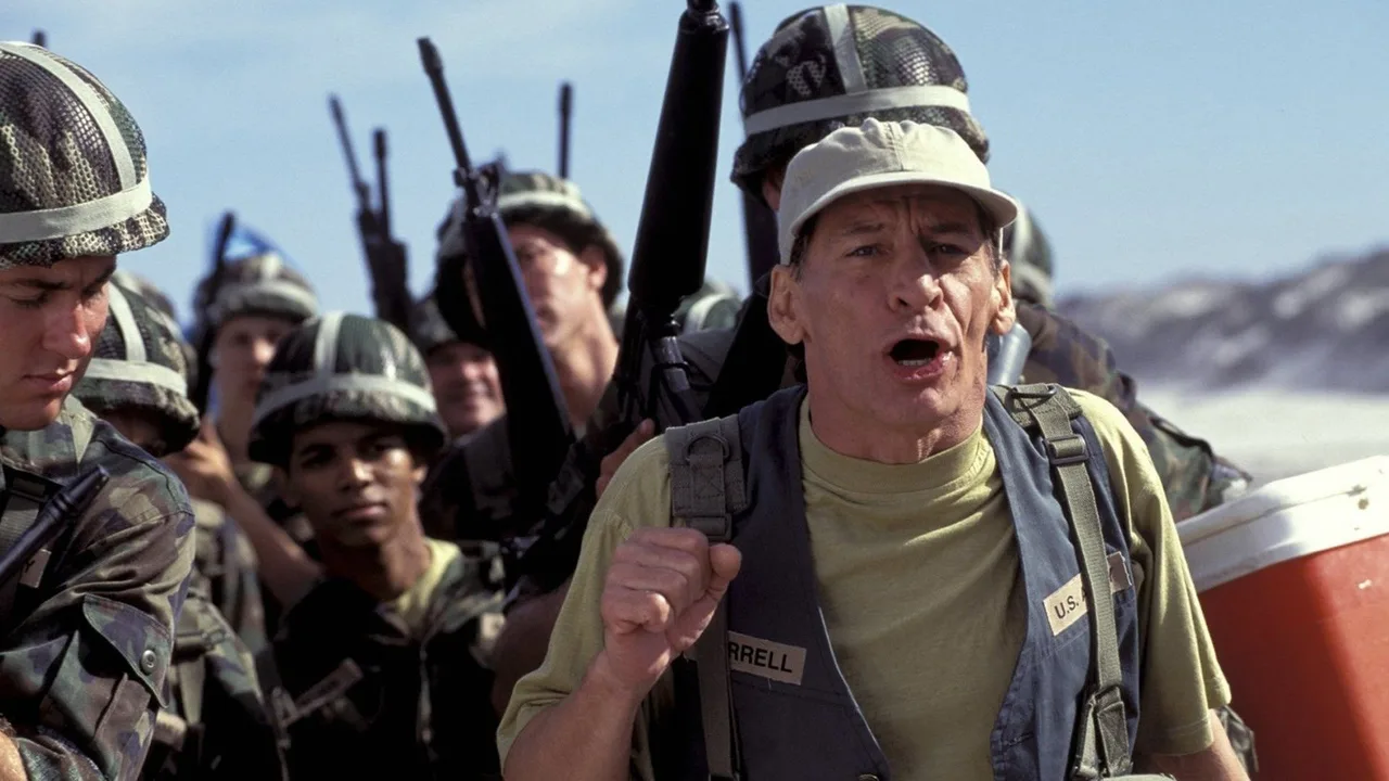 Ernest in the Army (1998)