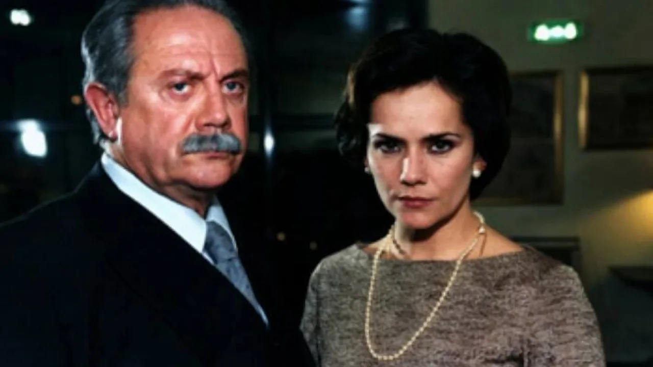 O Olhar da Serpente (2002)