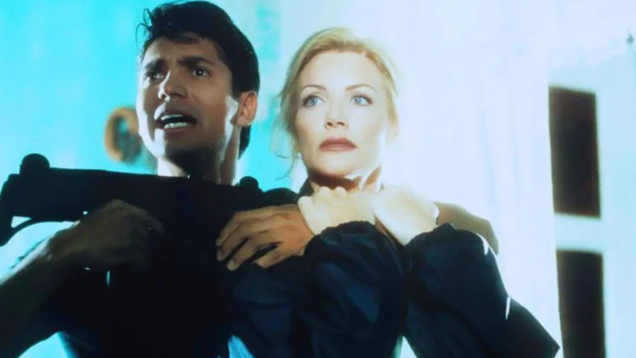 Naked Lies (1998)