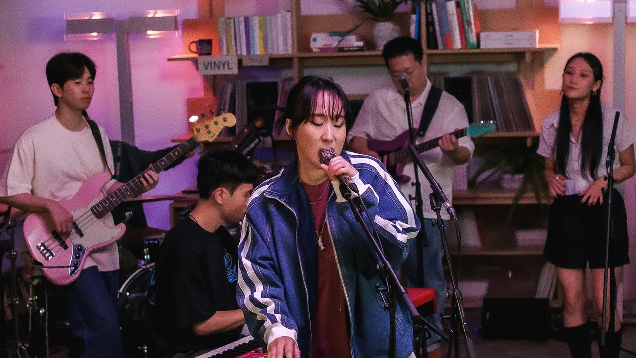 Tiny Desk Korea (2023)