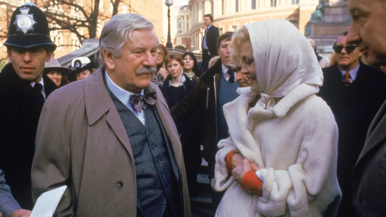 Thirteen at Dinner (1985)