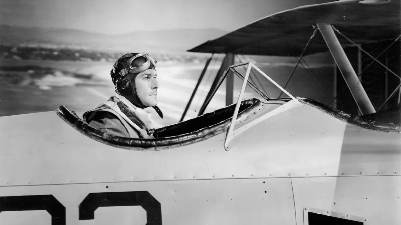 Dive Bomber (1941)