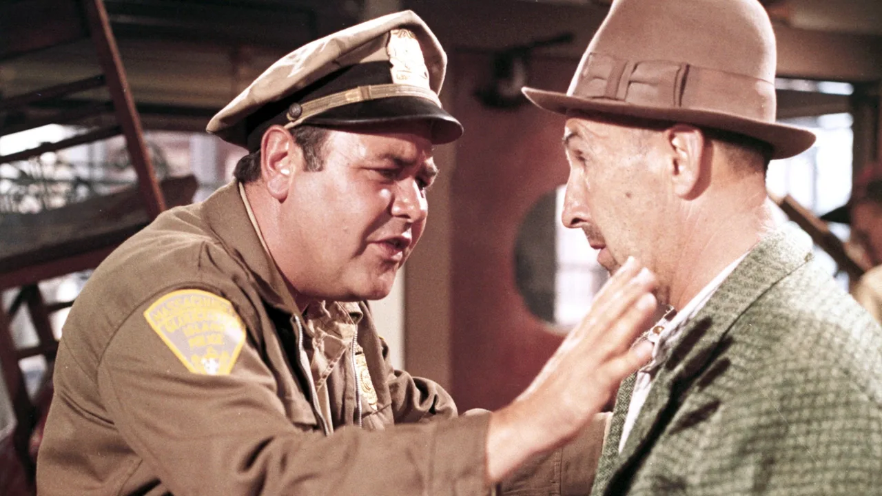 The Russians Are Coming! The Russians Are Coming! (1966)