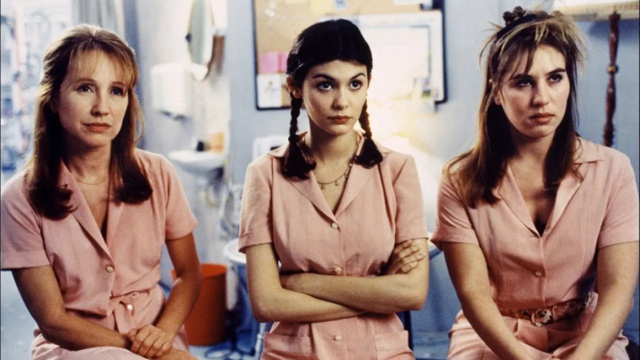 Venus Beauty Institute (1999)