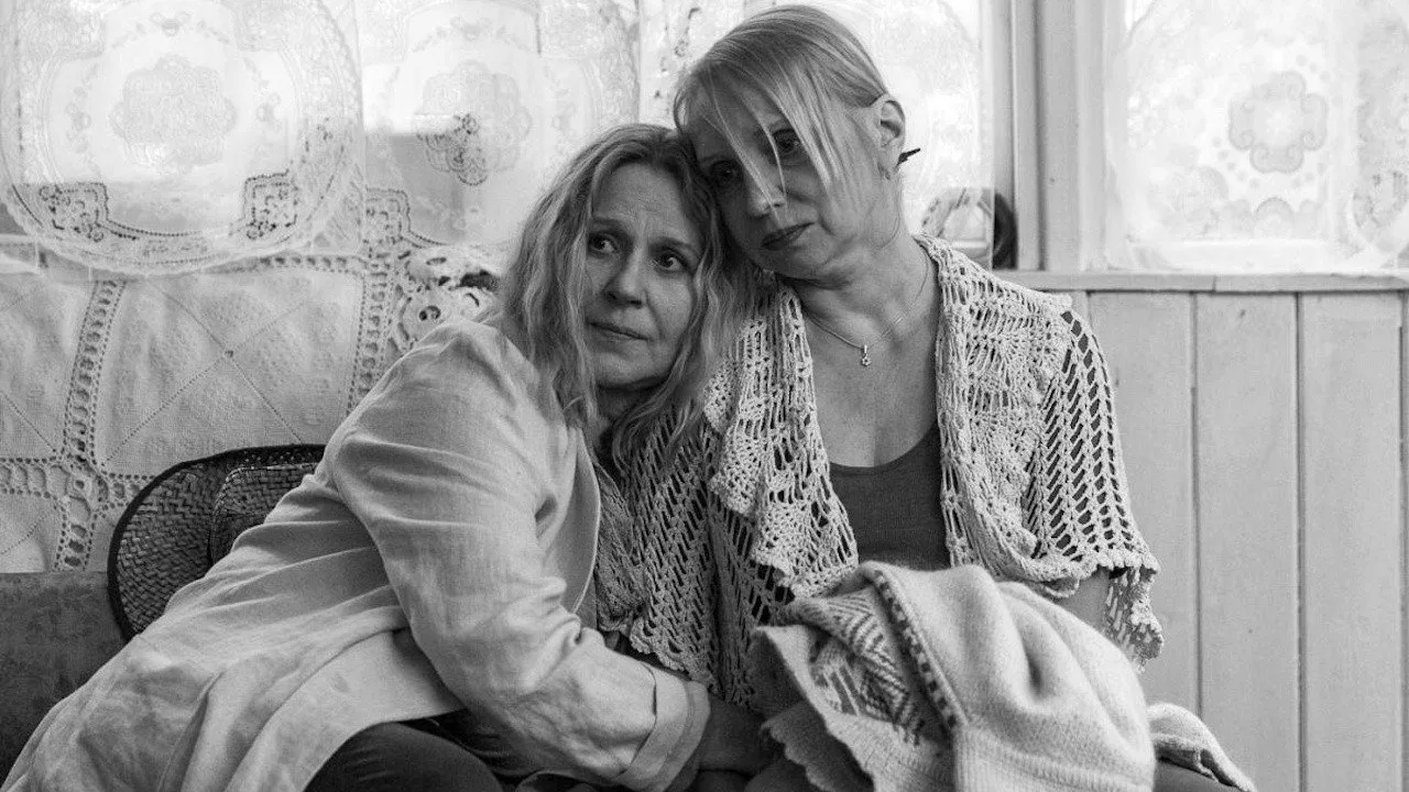 Three Sisters (2017)