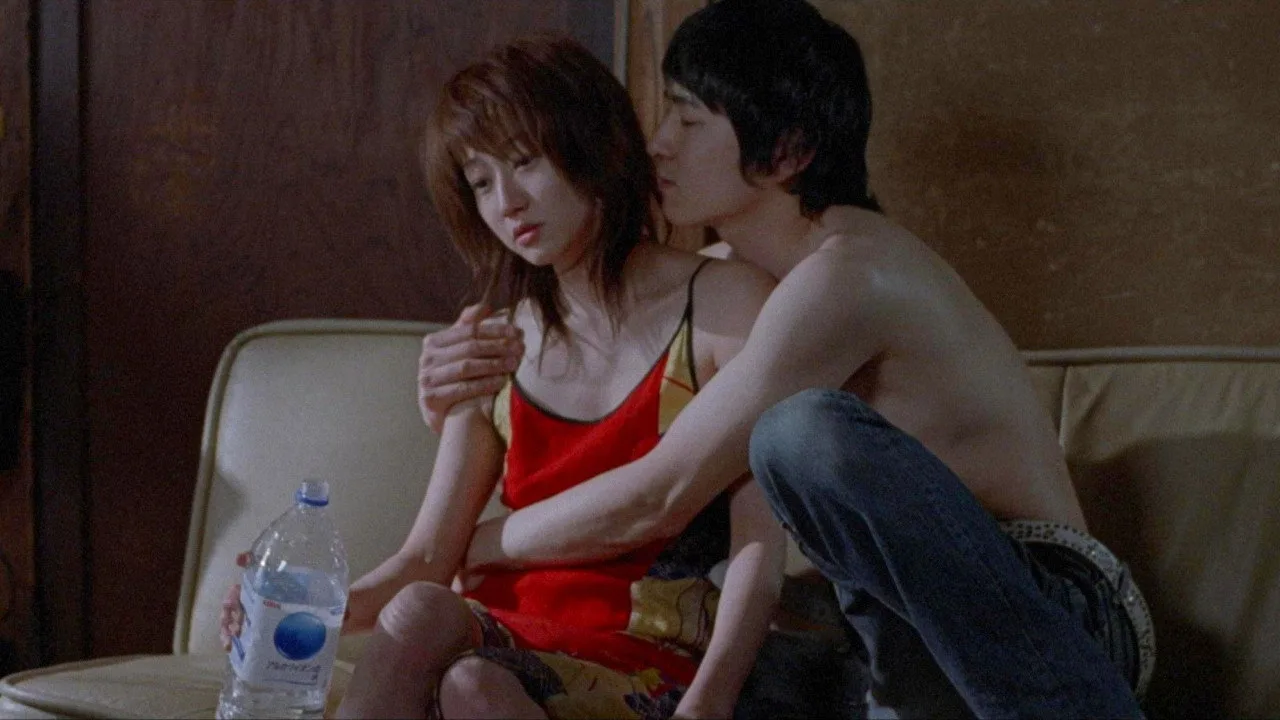 Three Naked Sisters: Lustful Intercourse (2006)