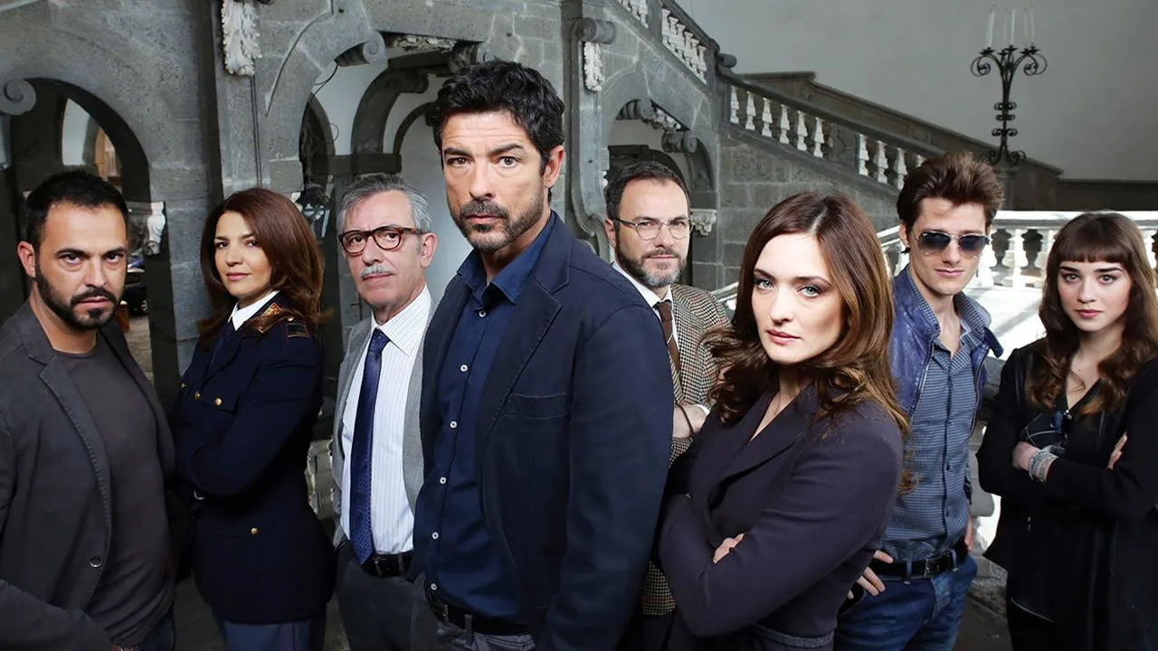 I bastardi di Pizzofalcone (2017)