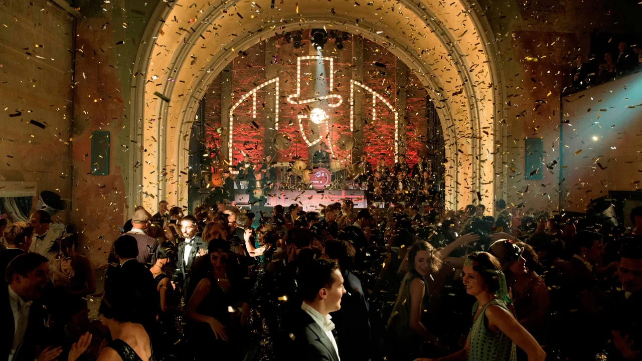 Babylon Berlin (2017)