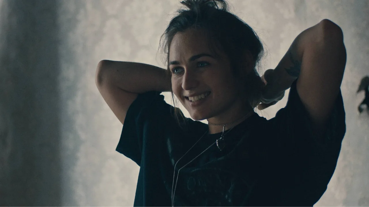 Room 203 (2022)