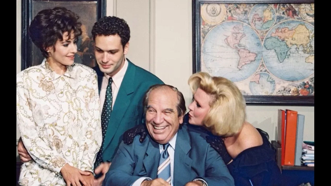 Paralliloi dromoi (1992)
