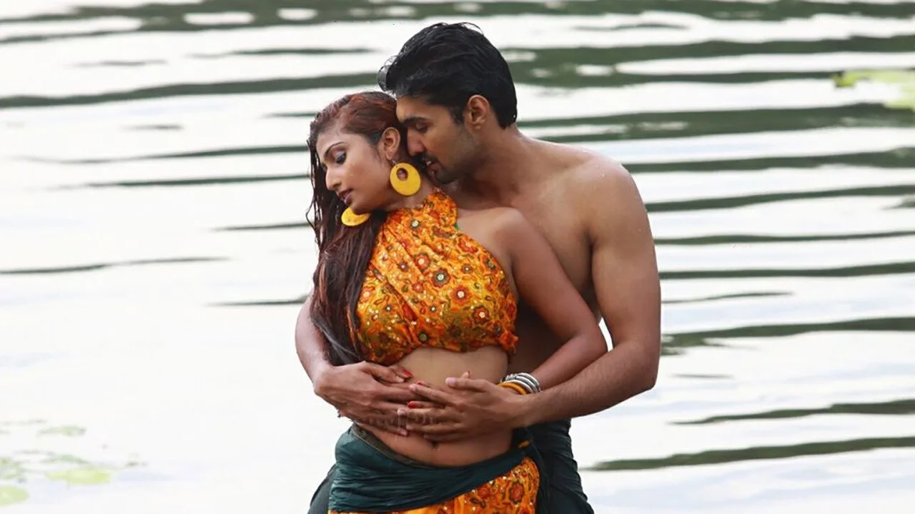 Vidayutham (2016)