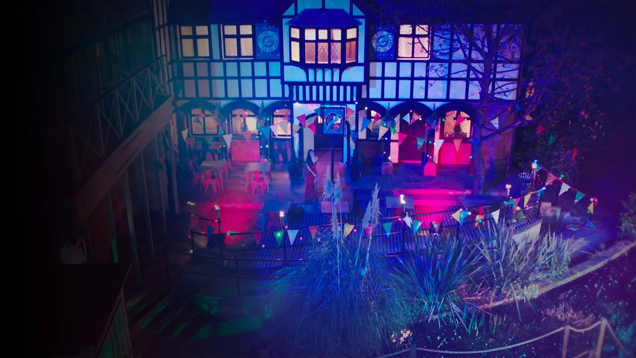 Hollyoaks (1995)