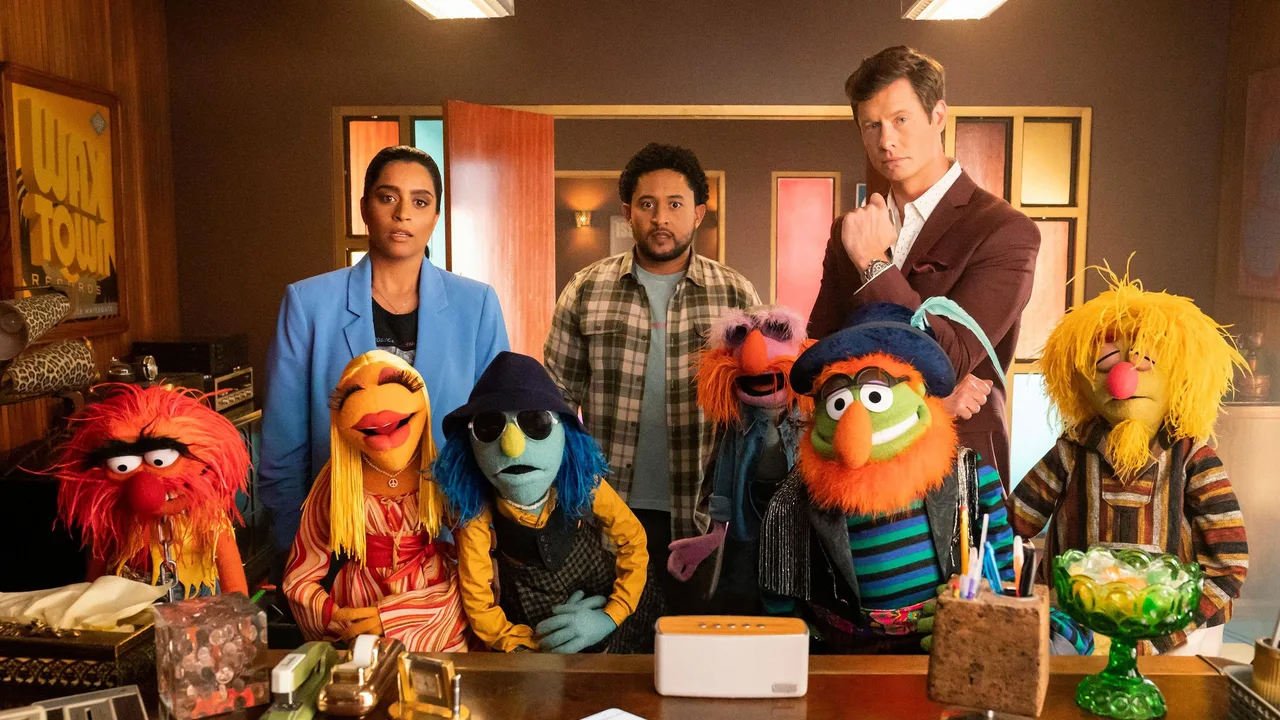 The Muppets Mayhem (2023)