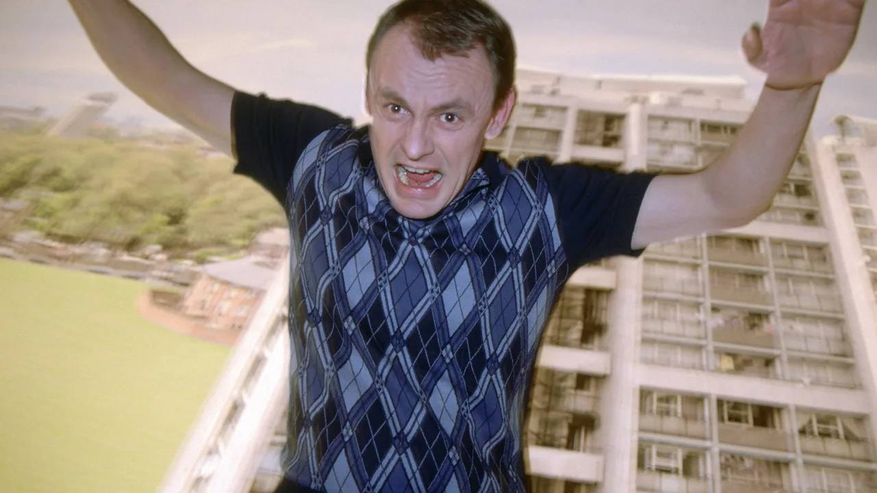 15 Storeys High (2002)