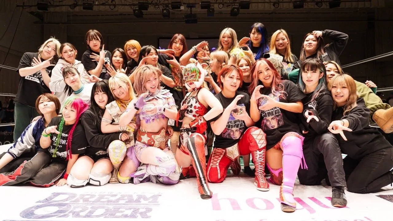 Stardom on Stardom World (2011)