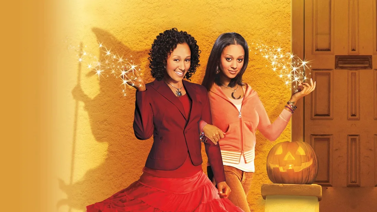 Twitches (2005)