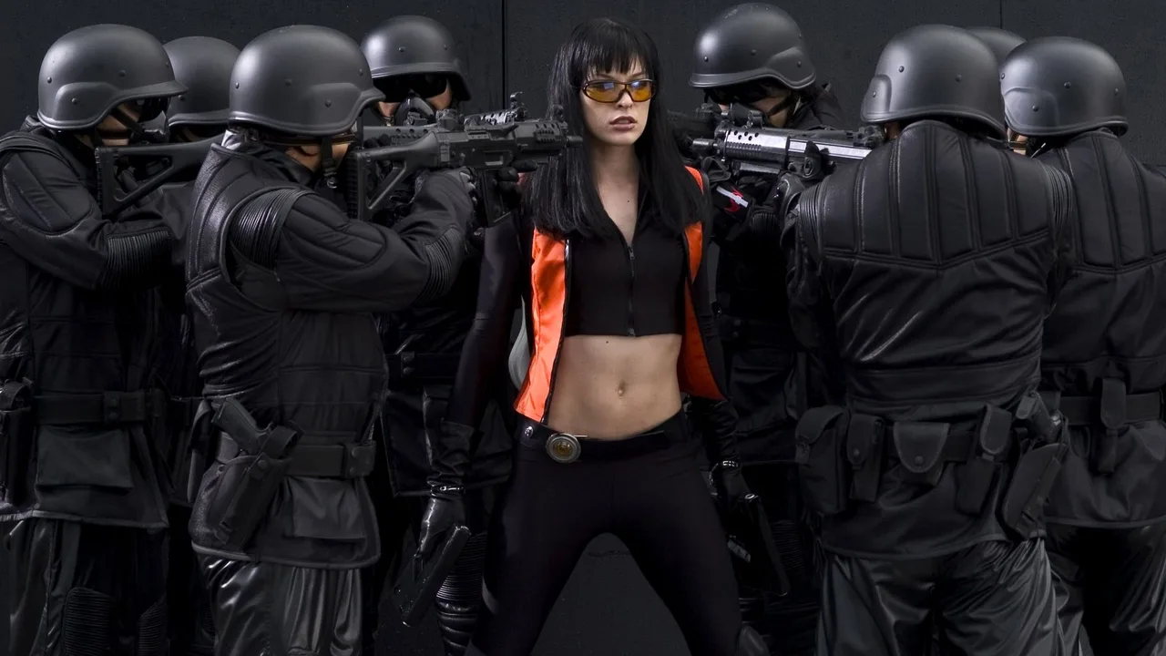 Ultraviolet (2006)