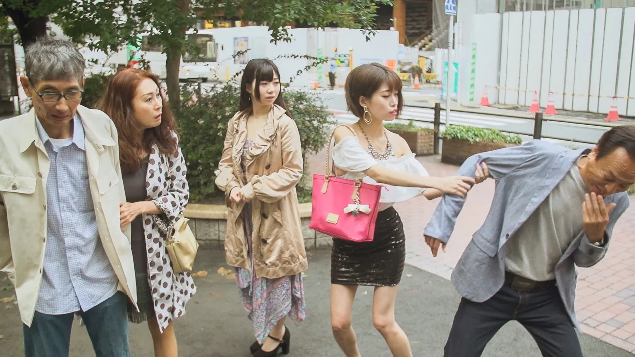 Dare ni demo iyarashii himitsu ga aru (2018)