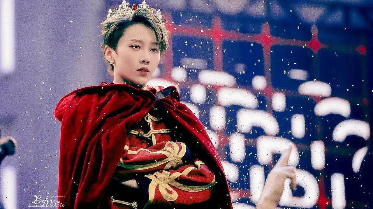Masked Dancing King (2020)