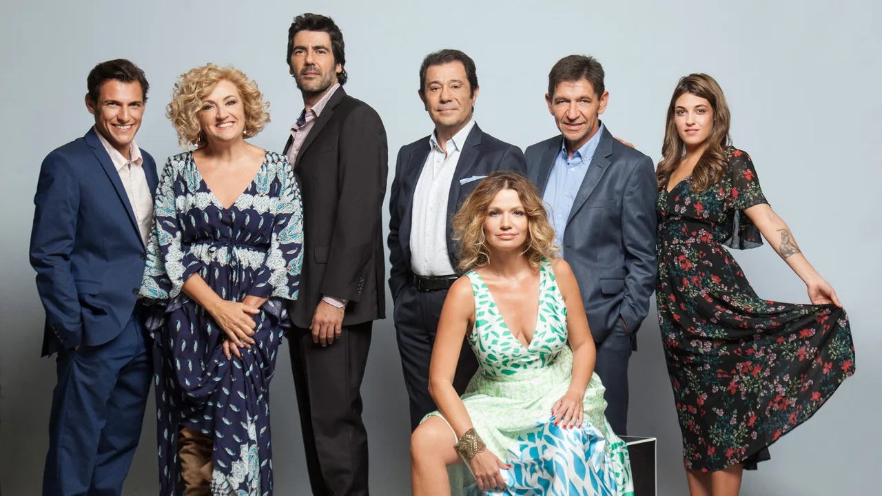 Asteras Rachoulas (2016)