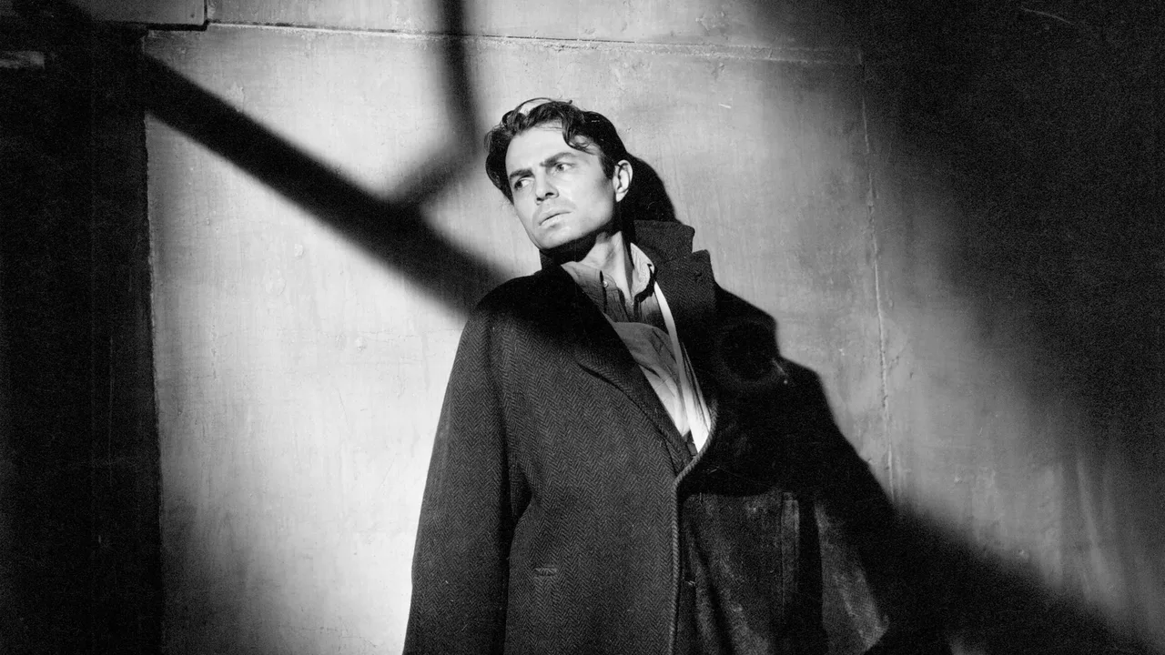 Odd Man Out (1947)