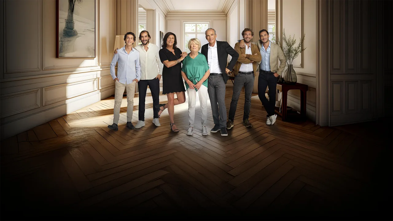 The Parisian Agency: Exclusive Properties (2020)