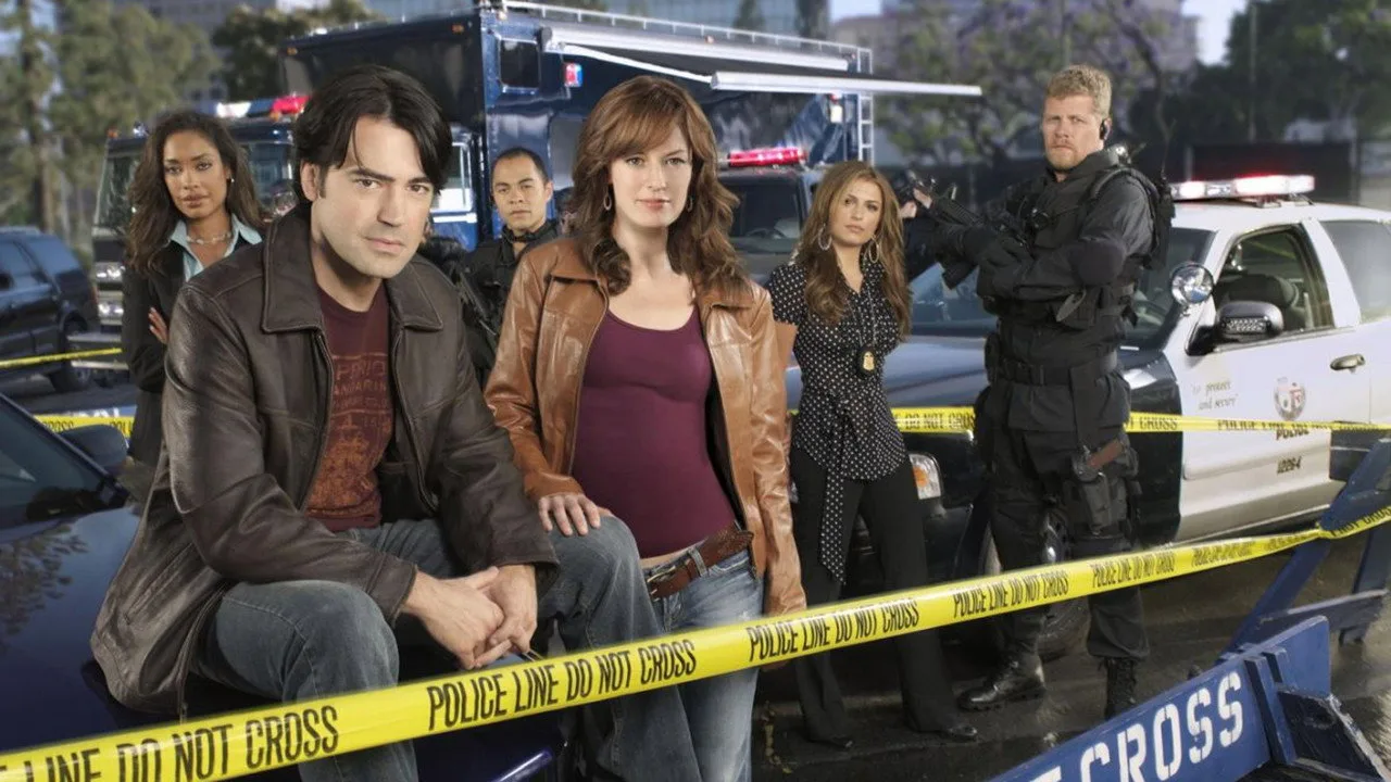 Standoff (2006)