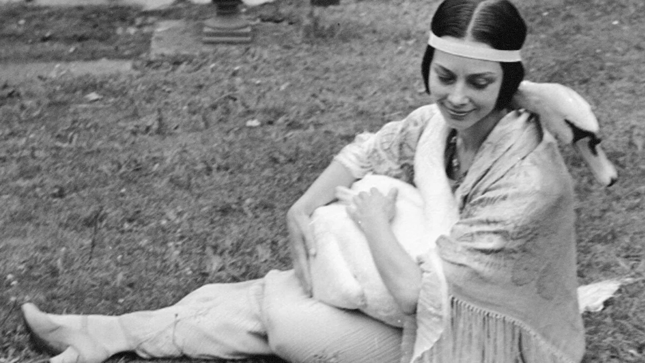 Anna Pavlova (1983)