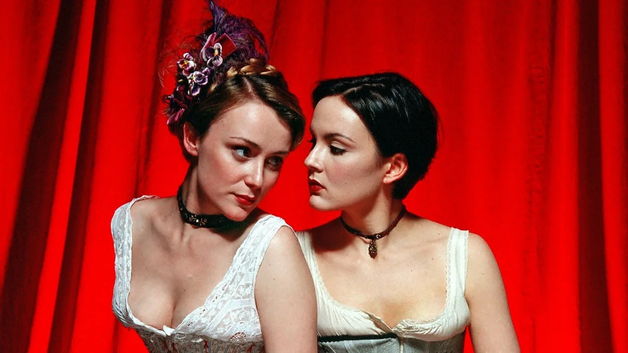 Tipping the Velvet (2002)