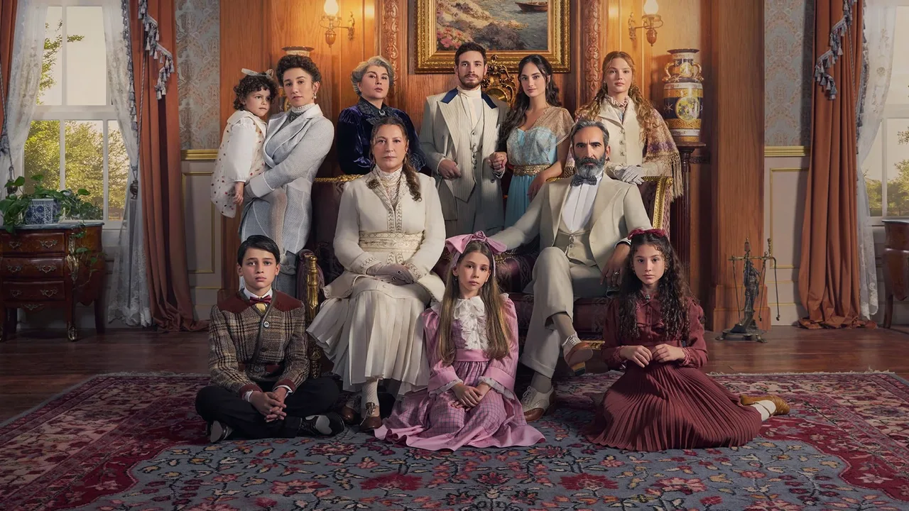 Portrait of a Scandalous Family (2024)