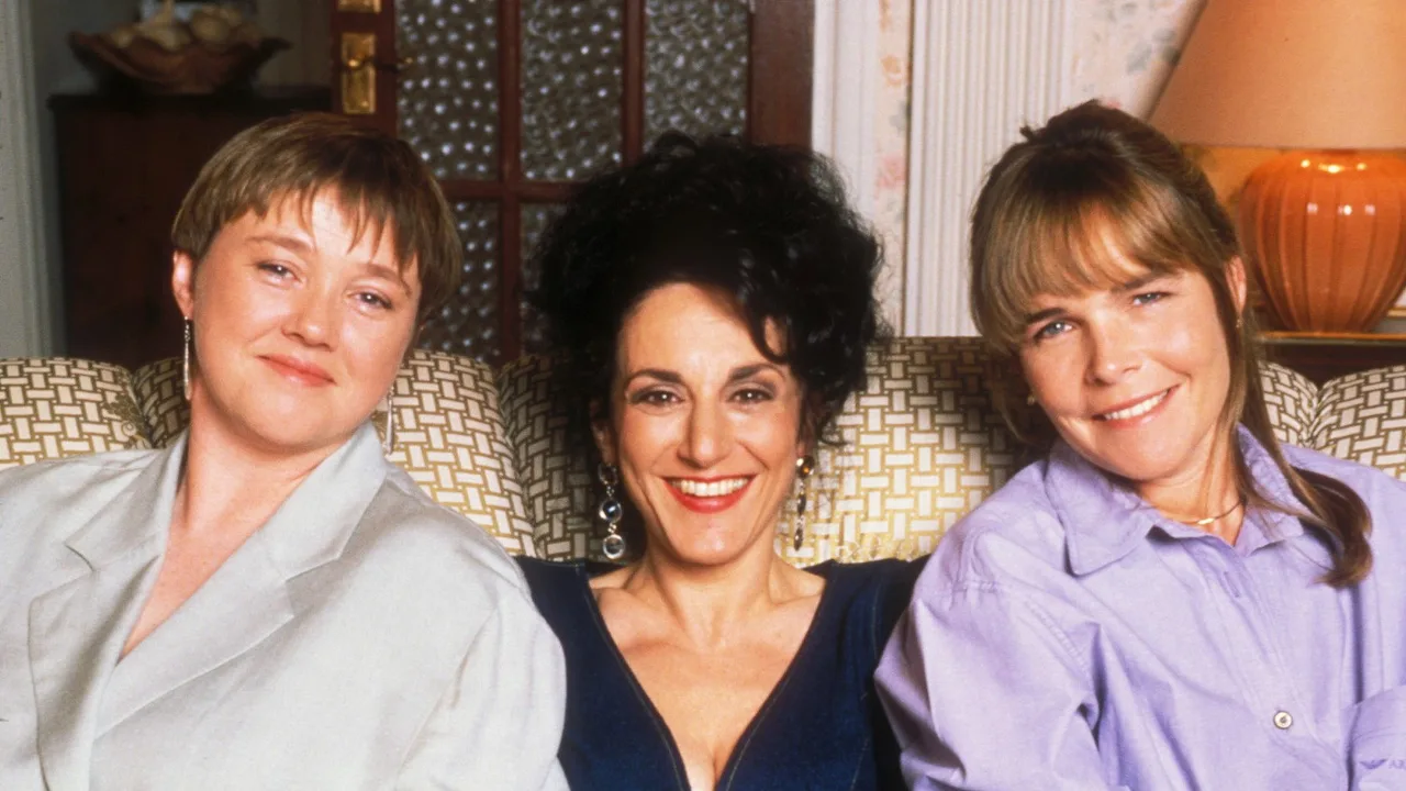 Birds of a Feather (1989)