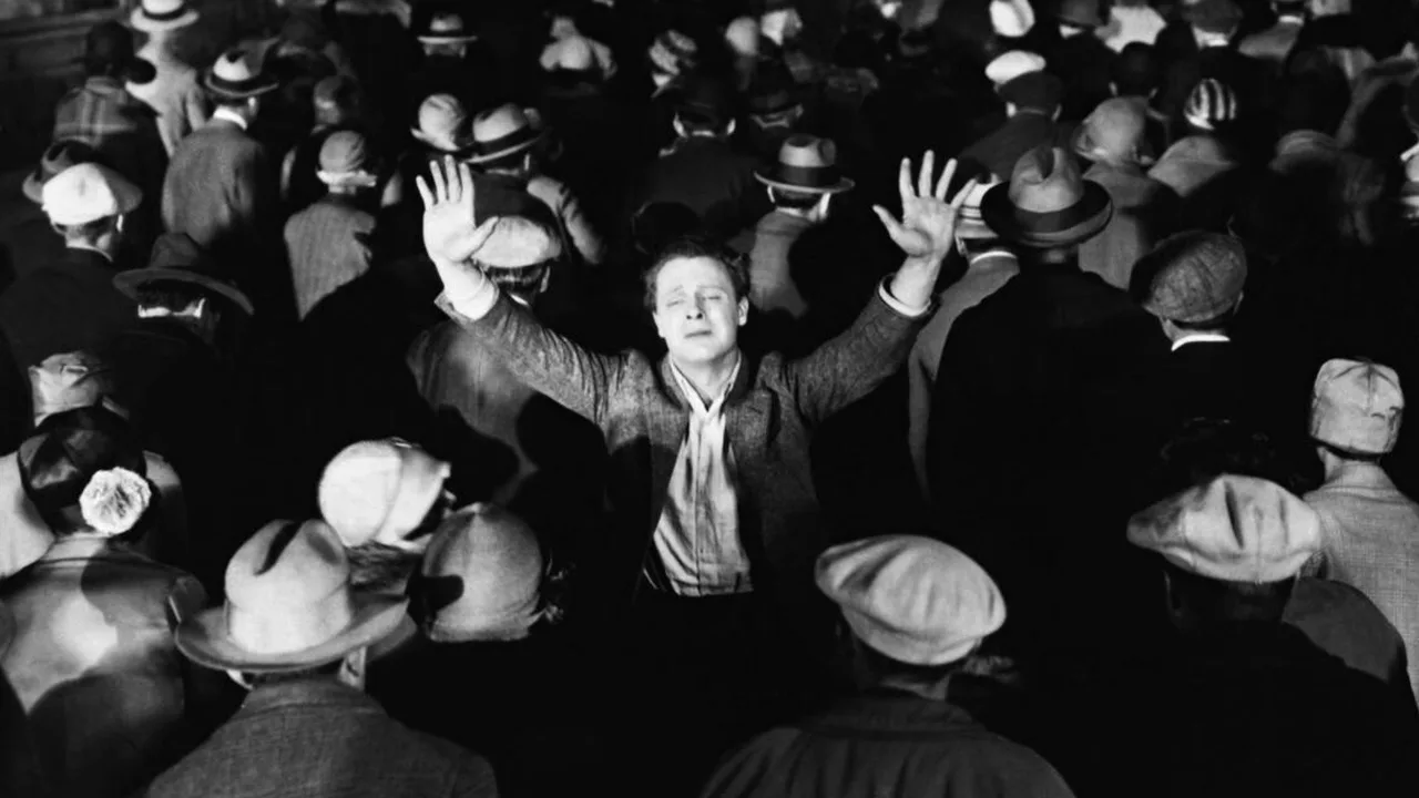 The Crowd (1928)