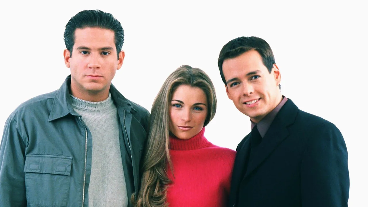 Amigas y rivales (2001)