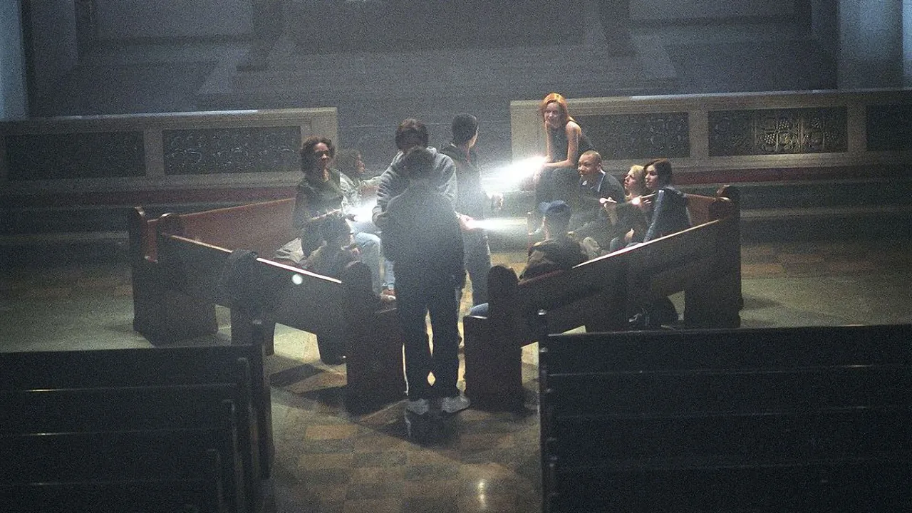 Cry_Wolf (2005)