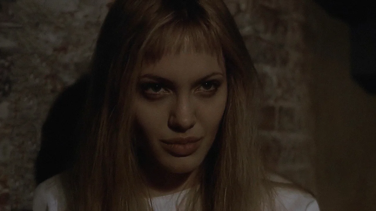 Girl, Interrupted (1999)