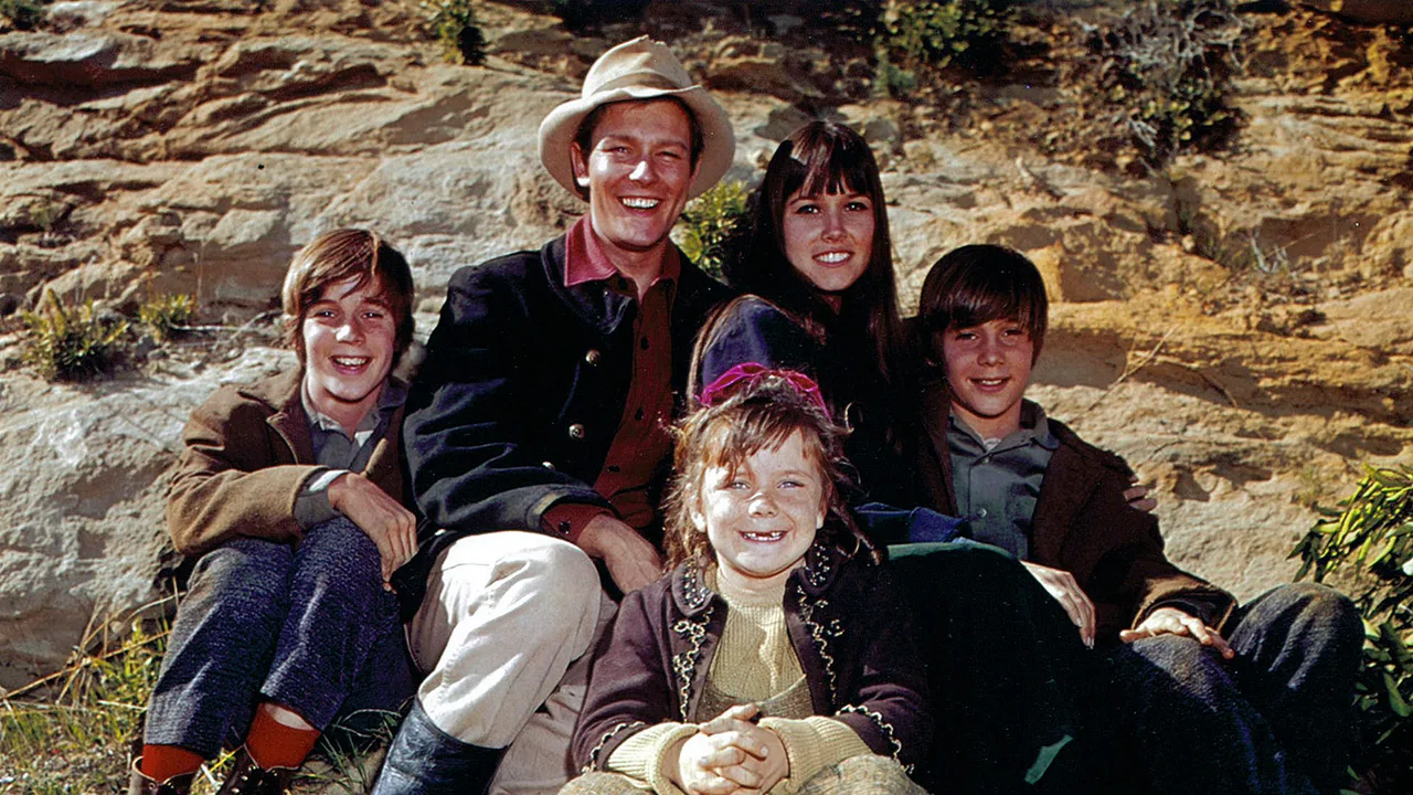 The Monroes (1966)