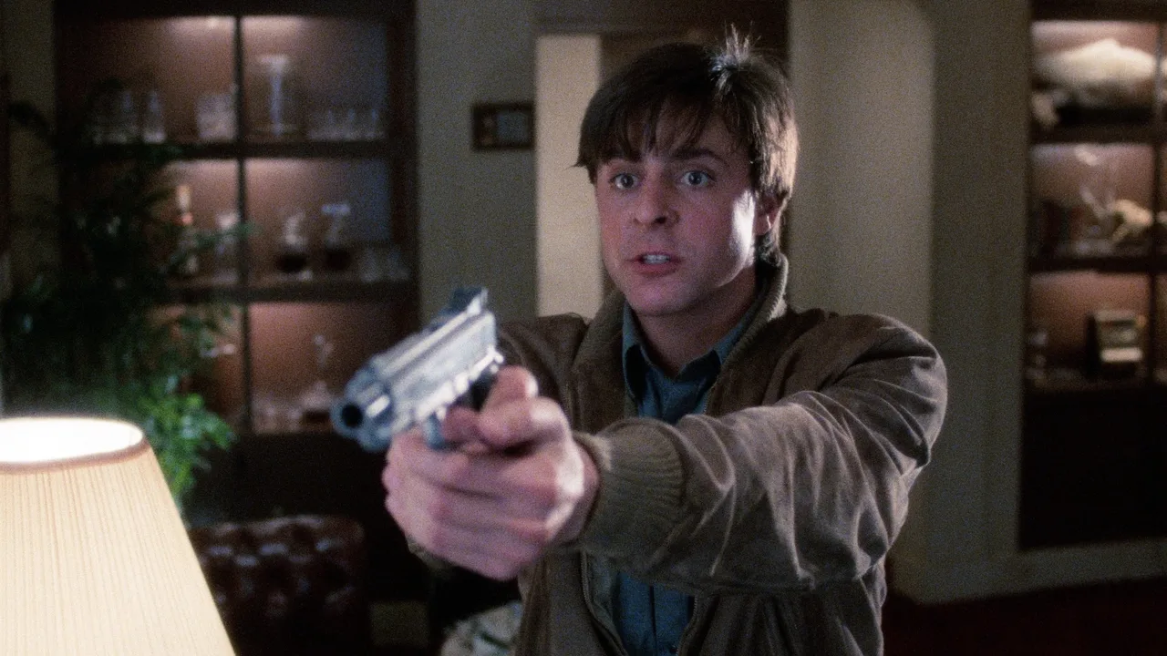 Blue City (1986)