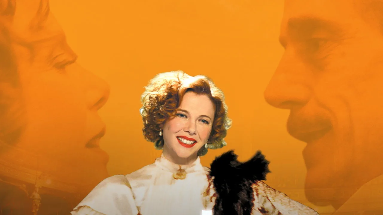 Being Julia (2004)