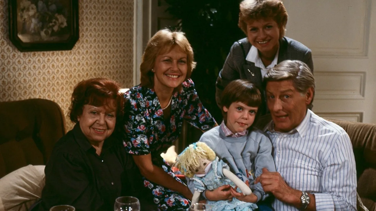 Drei Damen vom Grill (1977)