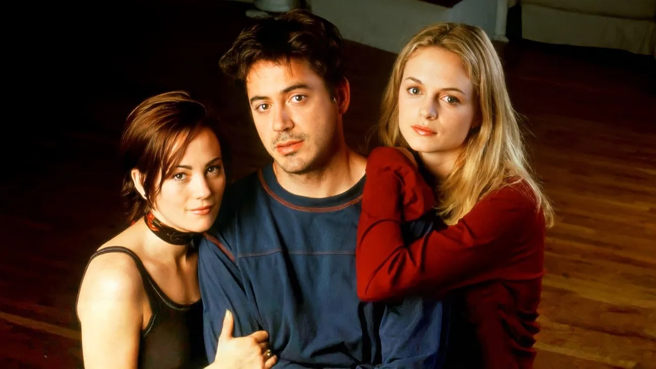Two Girls and a Guy (1998)