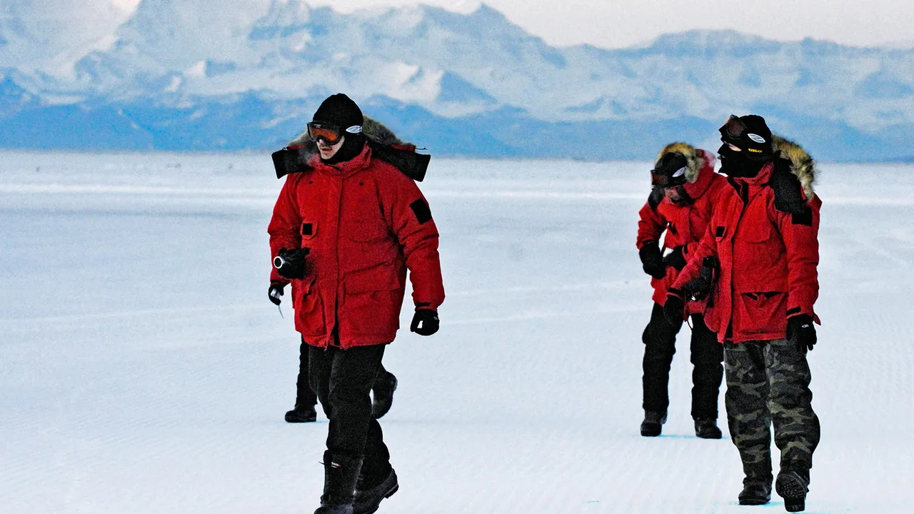 Antarctic Journal (2005)