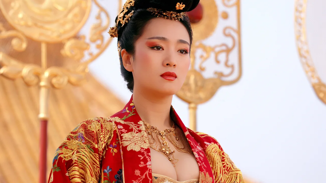 Curse of the Golden Flower (2006)