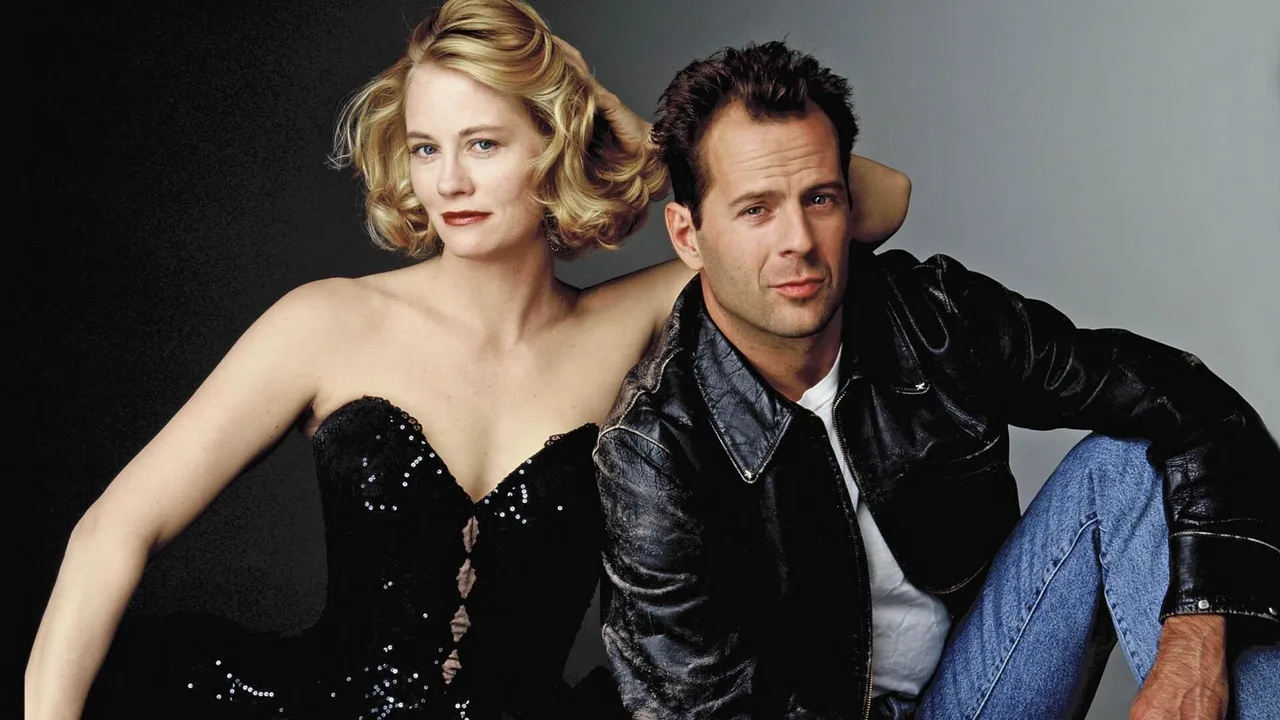 Moonlighting (1985)