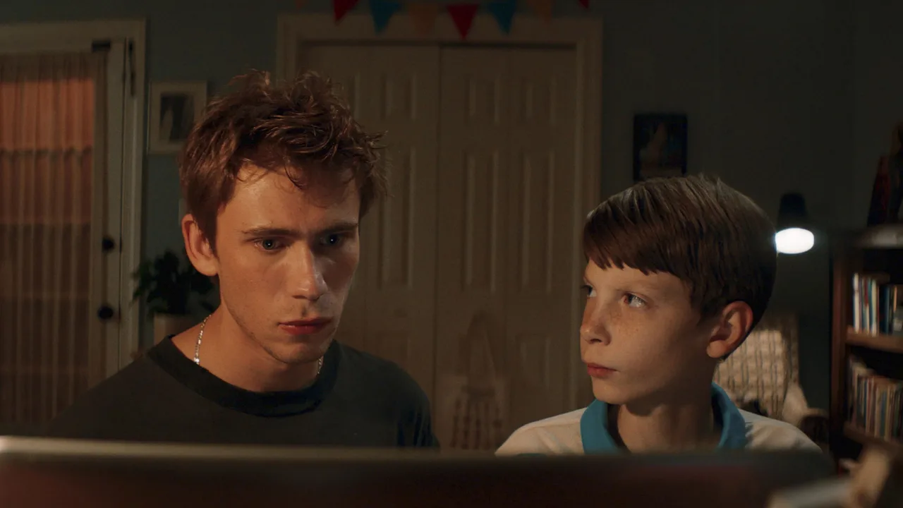 Griffin in Summer (2025)