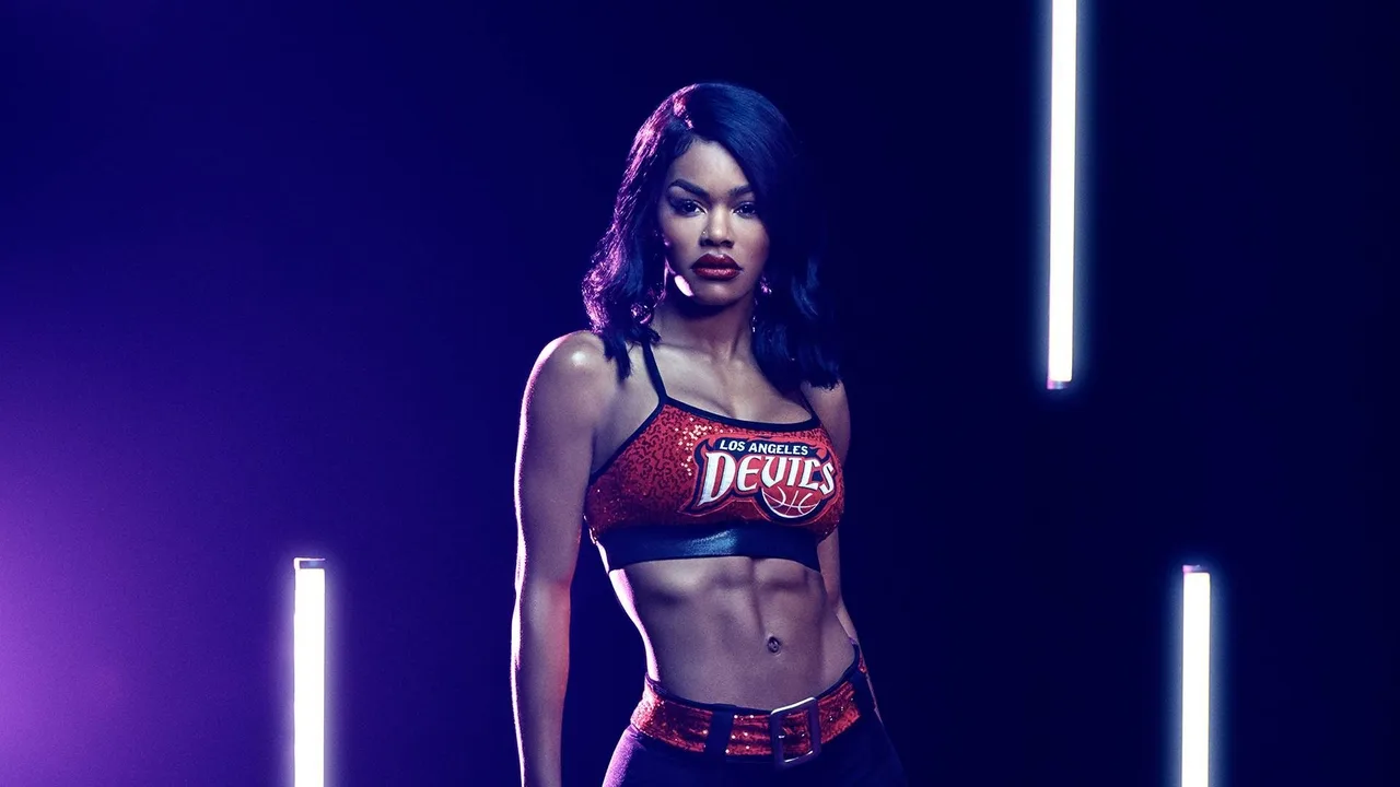 Hit the Floor (2013)